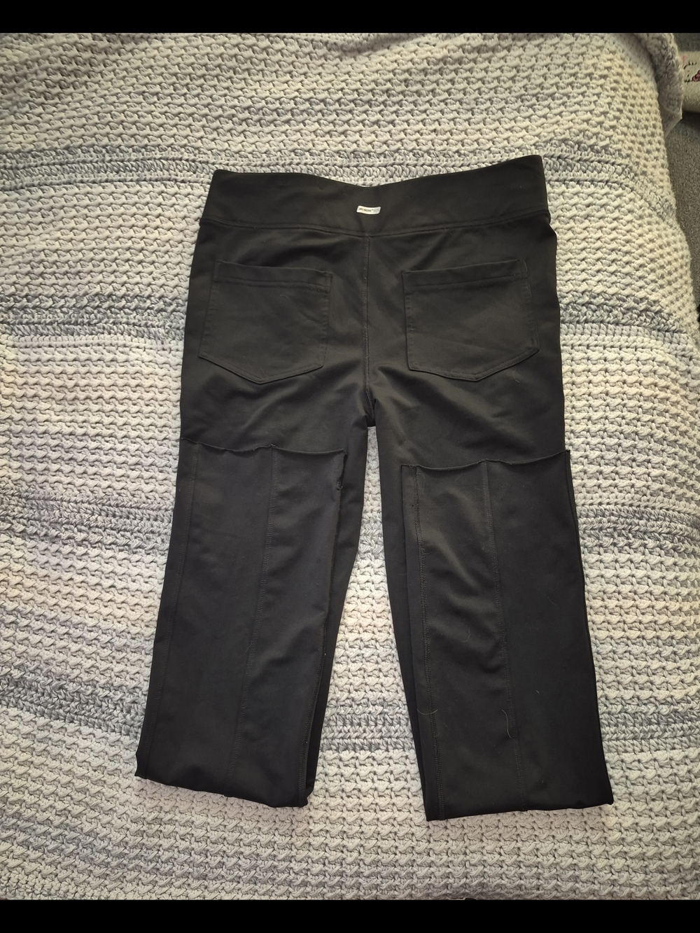 Black Wide-Leg Crop Active Pants